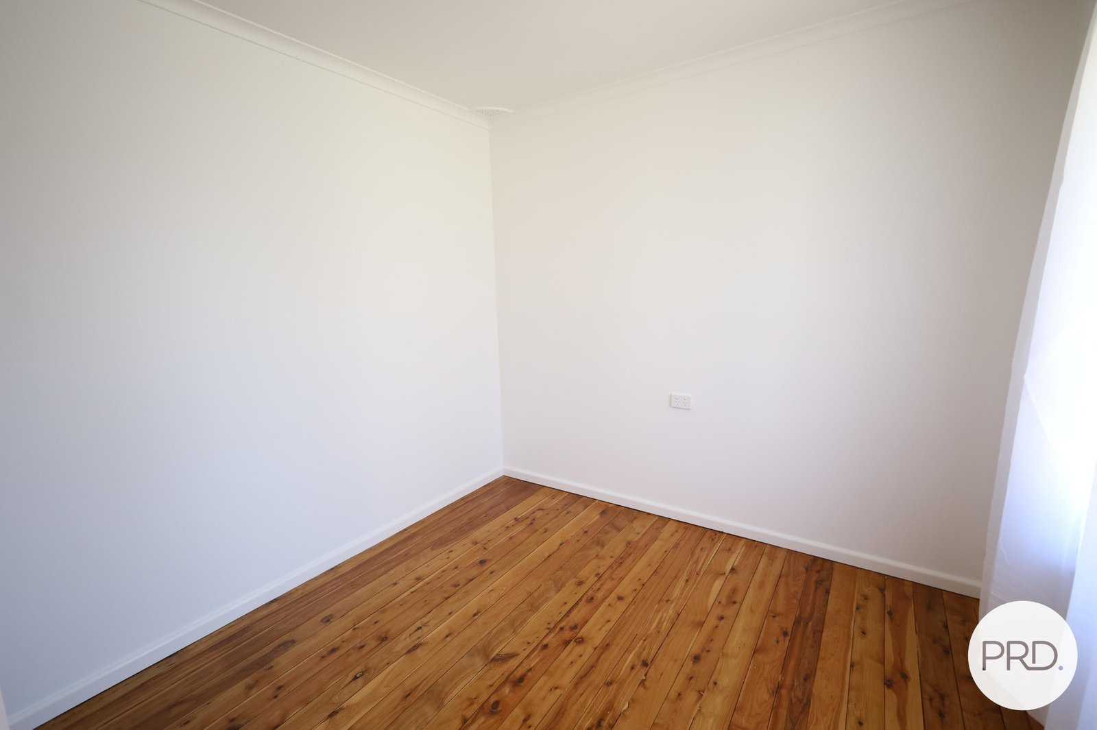 178 Spring Street ORANGE 5