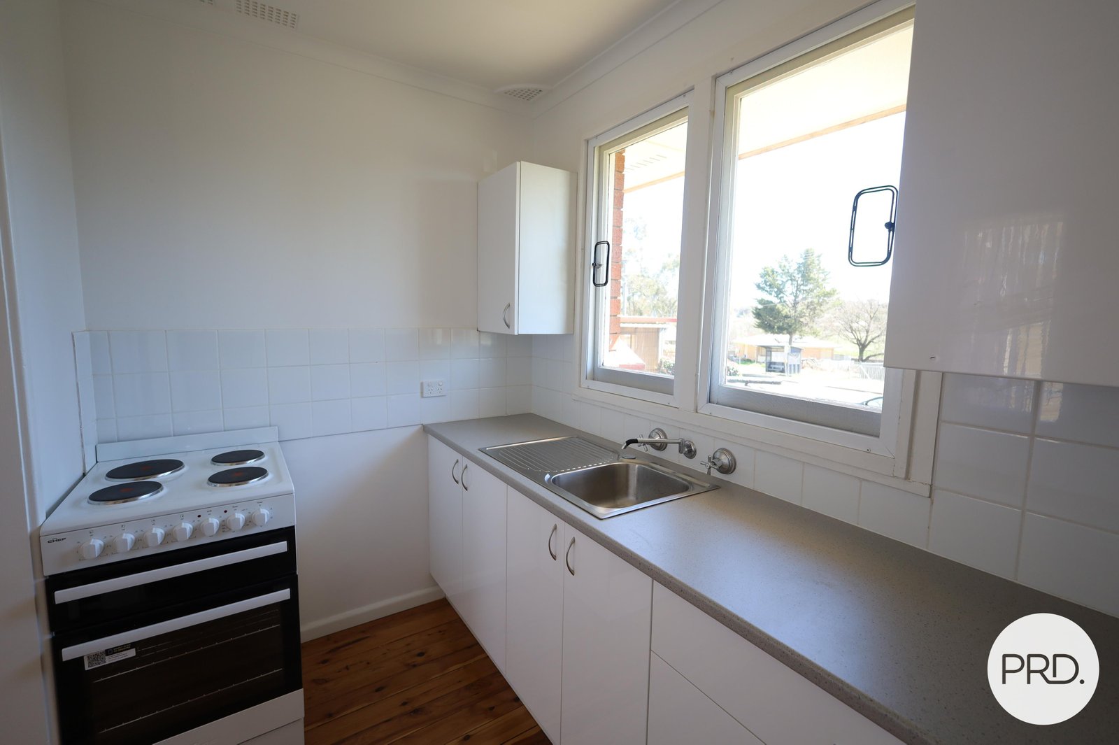 178 Spring Street ORANGE 7