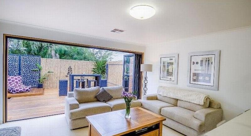Gallery: 178 Stephen Street