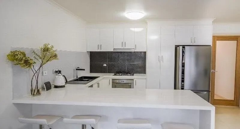 Gallery: 178 Stephen Street