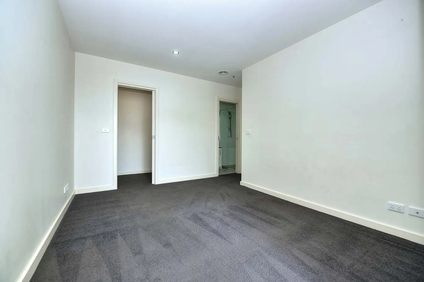 Gallery: 17/80 Balcombe Road