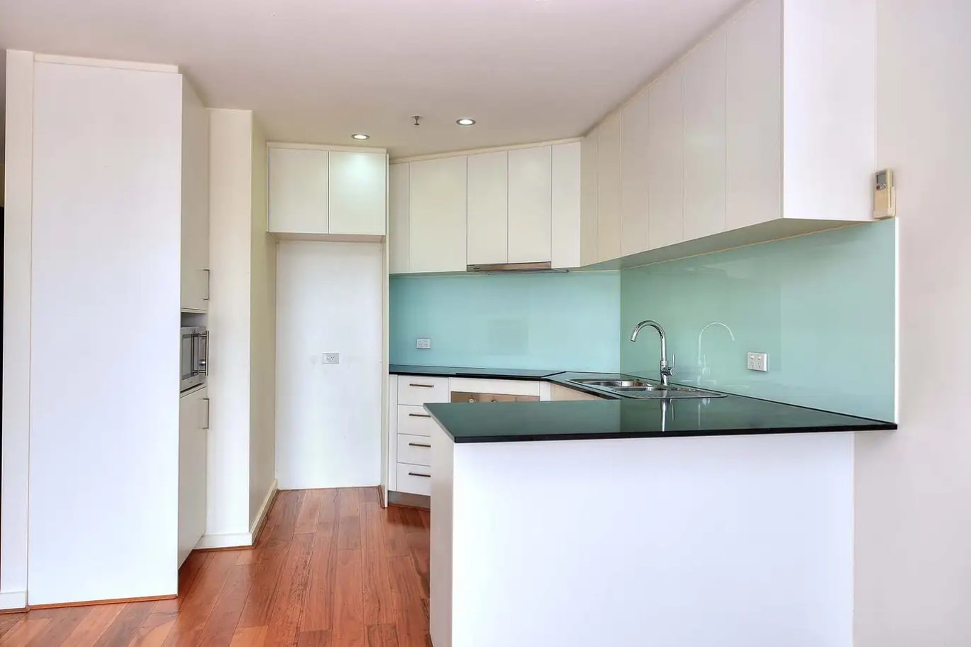 Gallery: 17/80 Balcombe Road