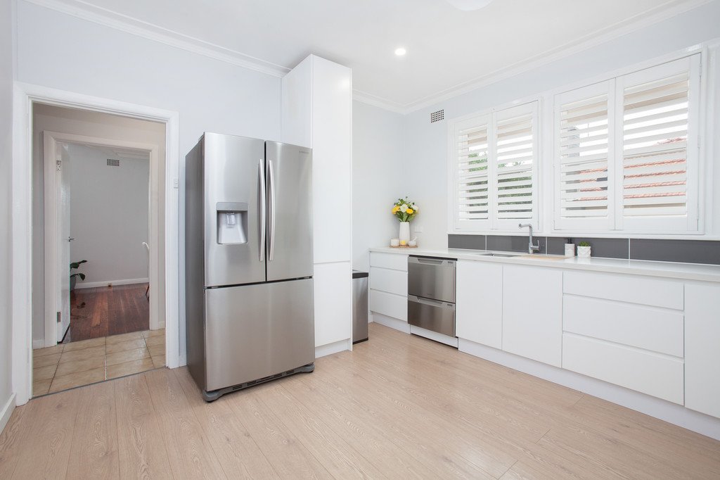 178a High Street EAST MAITLAND 9