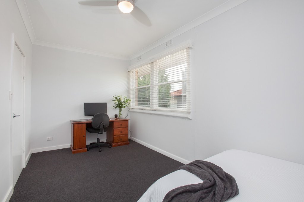 178a High Street EAST MAITLAND 12