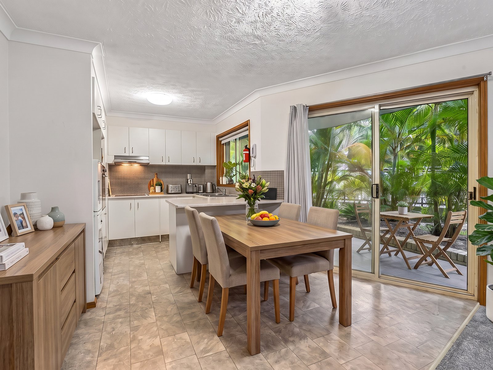 1/79-83 Tweed Coast Road BOGANGAR 3