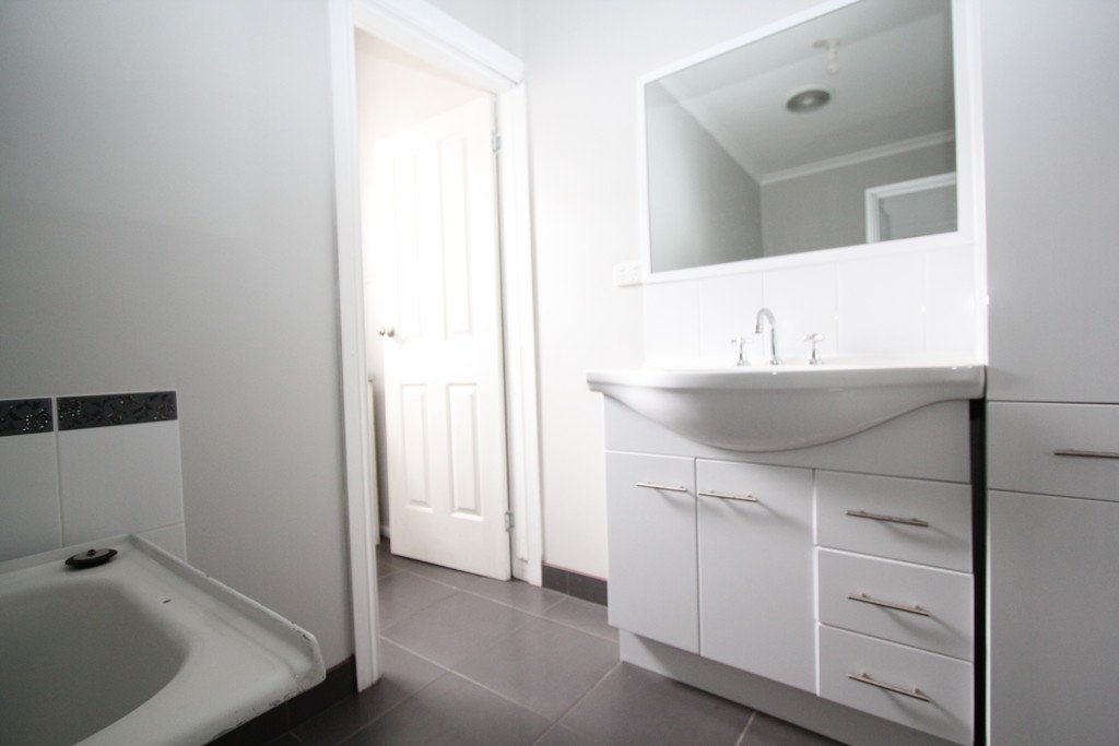 179 Albert Street SEBASTOPOL 9