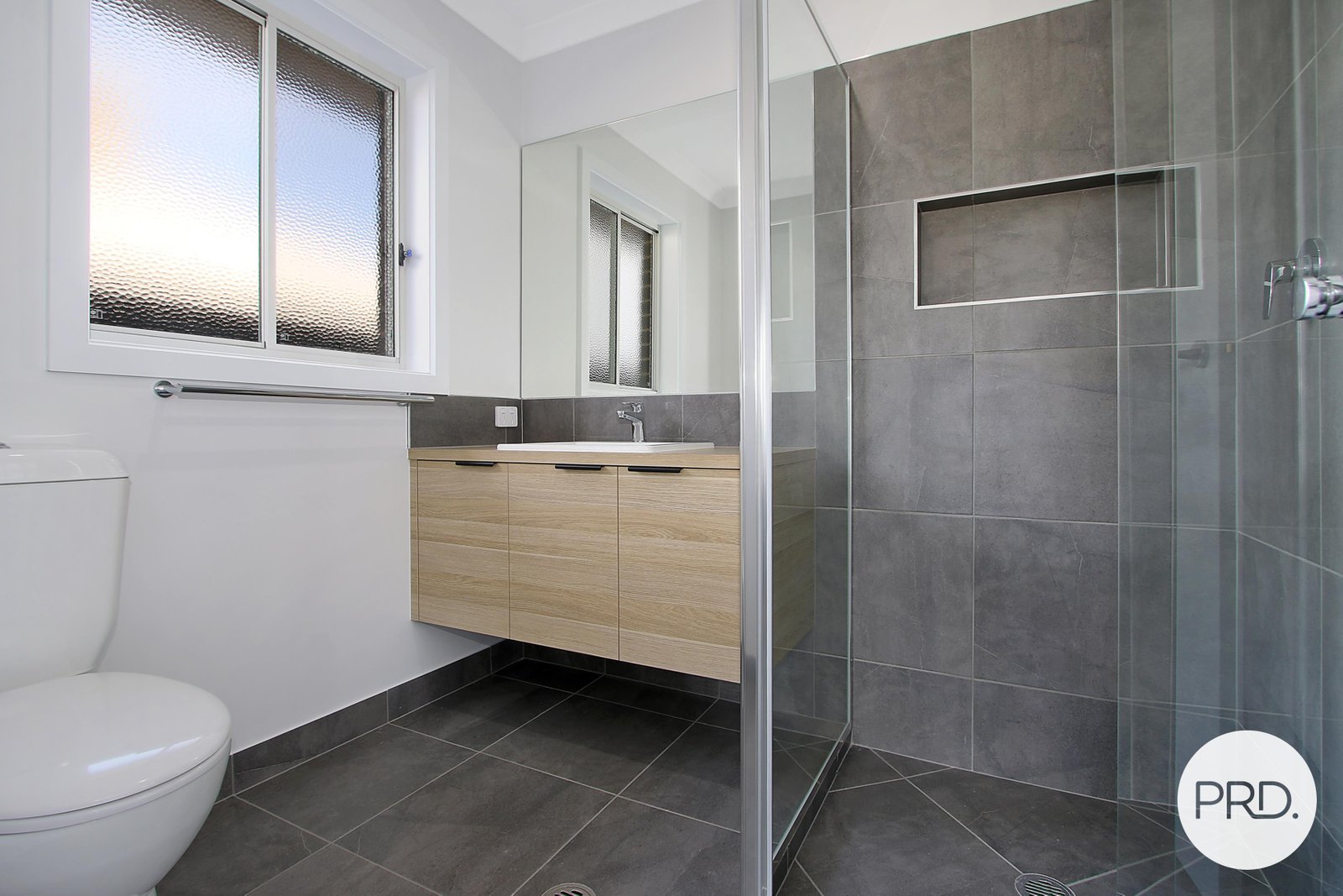 179 Brooklyn Drive THURGOONA 6