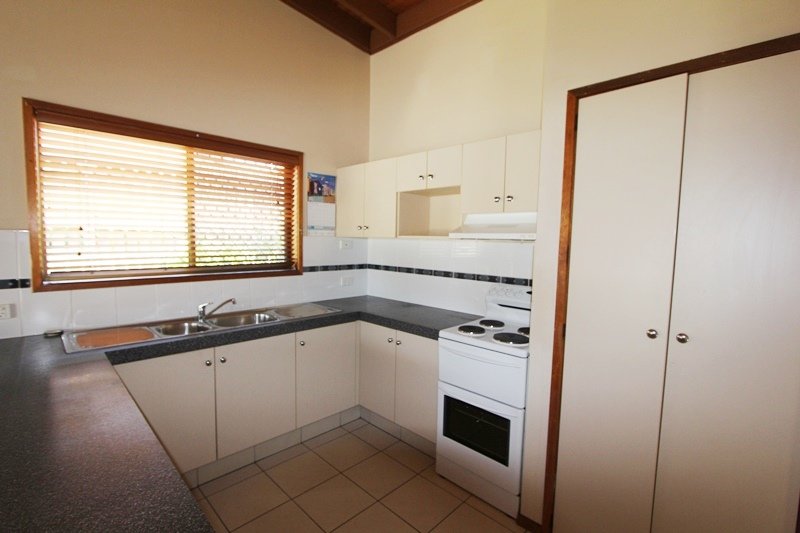 1/79 Corunna Crescent ASHMORE 4