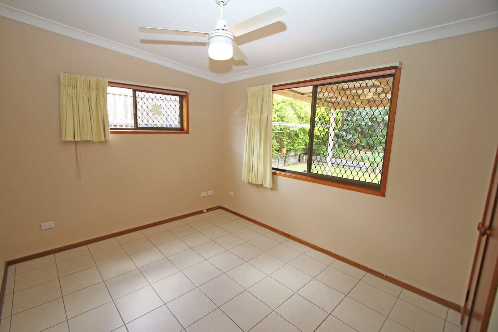 1/79 Corunna Crescent ASHMORE 7