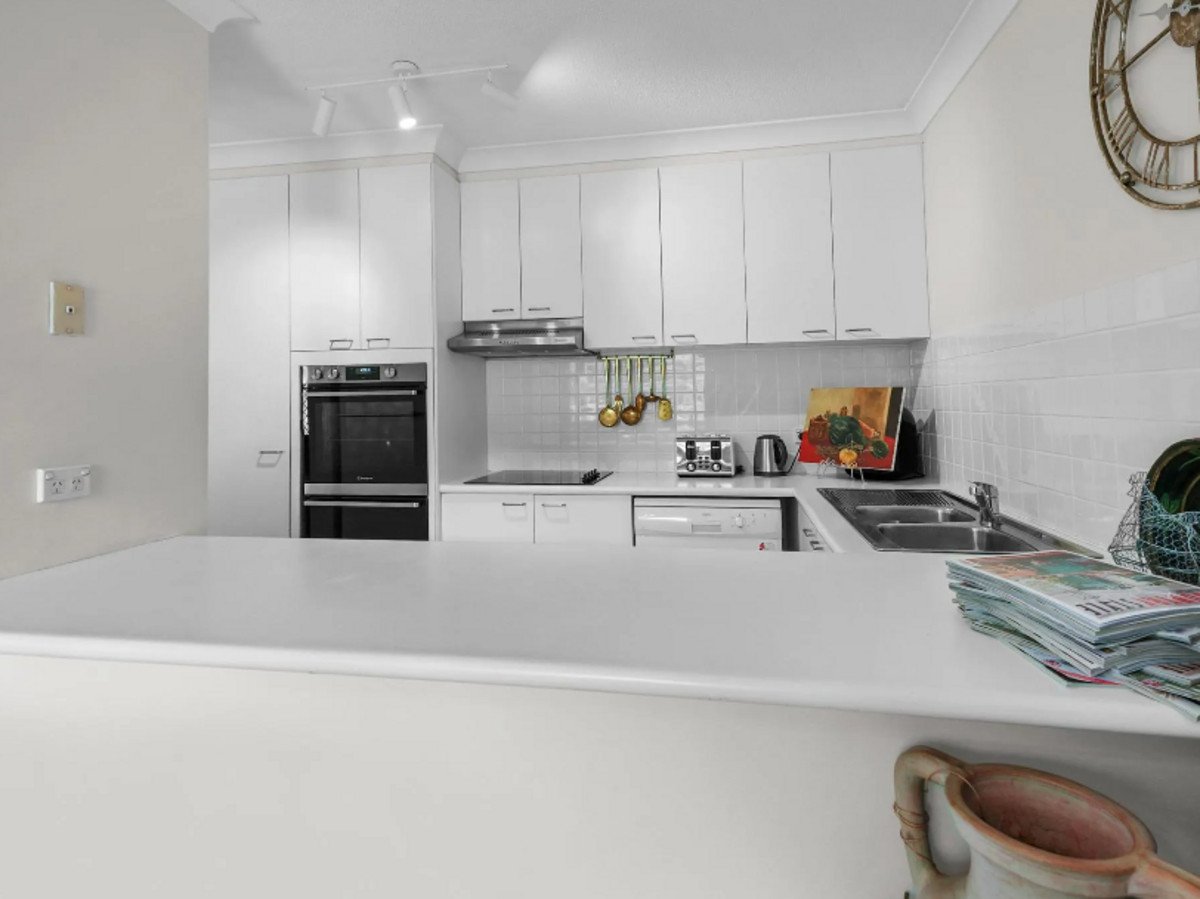 17/9 Domain Road Currumbin 7