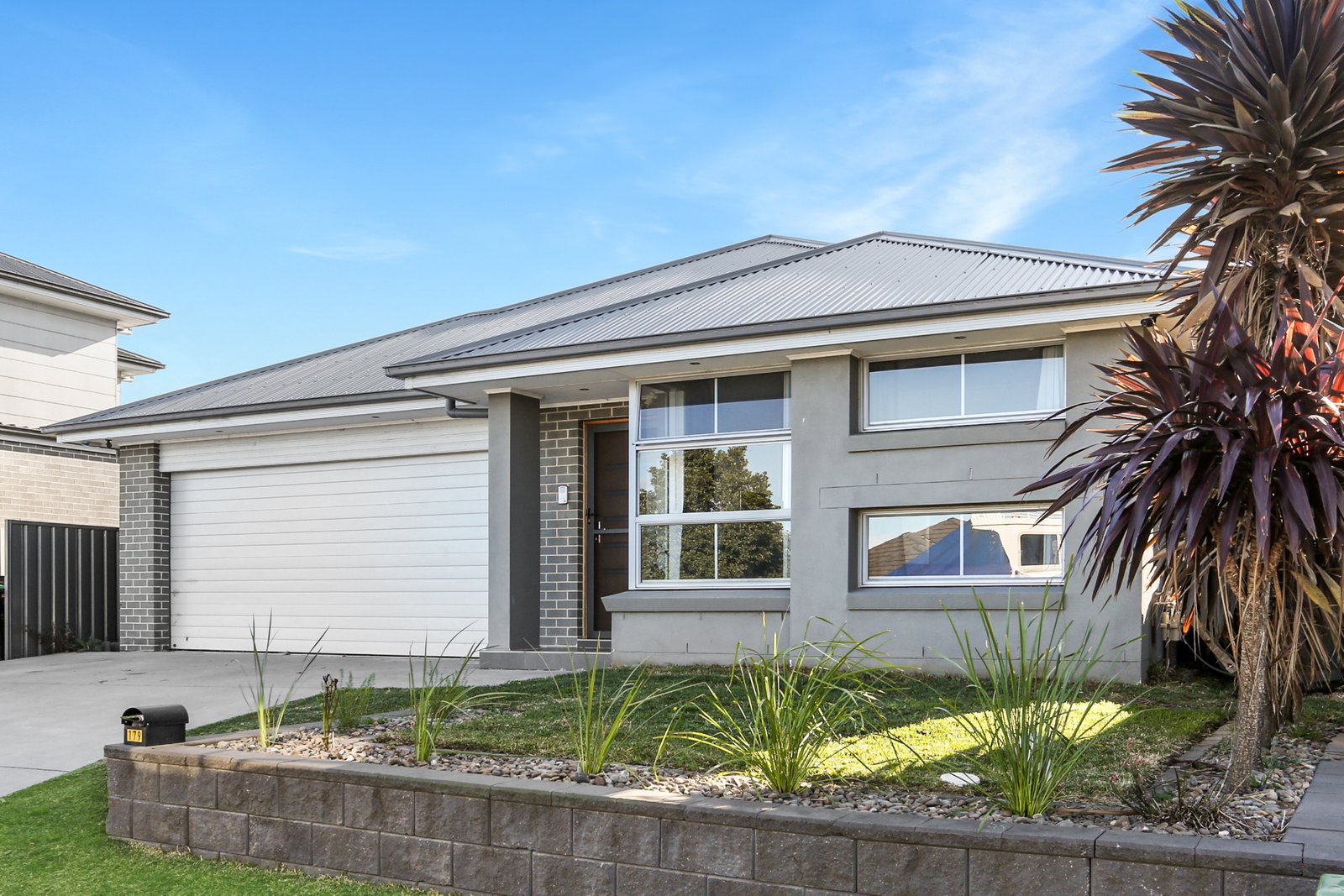 179 Haywards Bay Drive HAYWARDS BAY 10