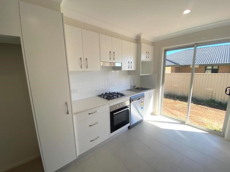 1/79 Kenny Drive TAMWORTH NSW 2340
