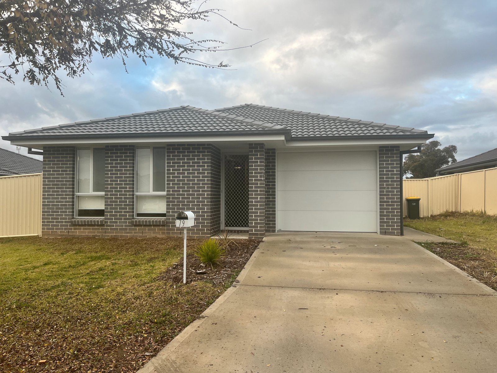 1/79 Kenny Drive TAMWORTH 1