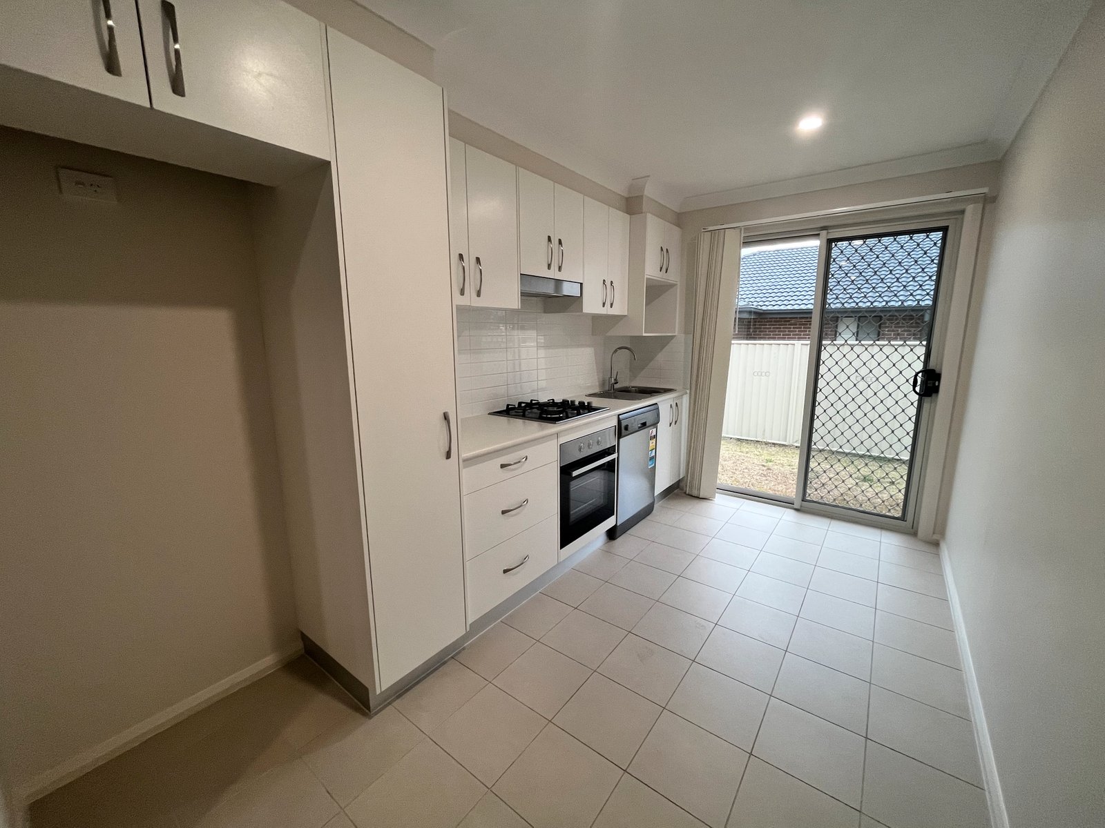 1/79 Kenny Drive TAMWORTH 7