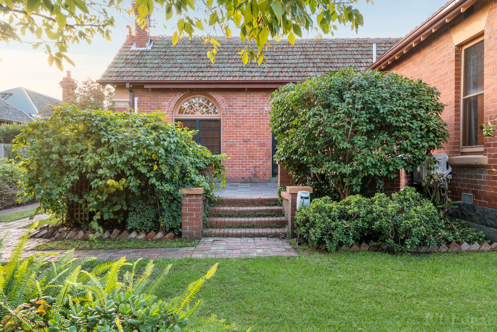 Real Estate and Property in 179 Kooyong Road, Toorak, VIC