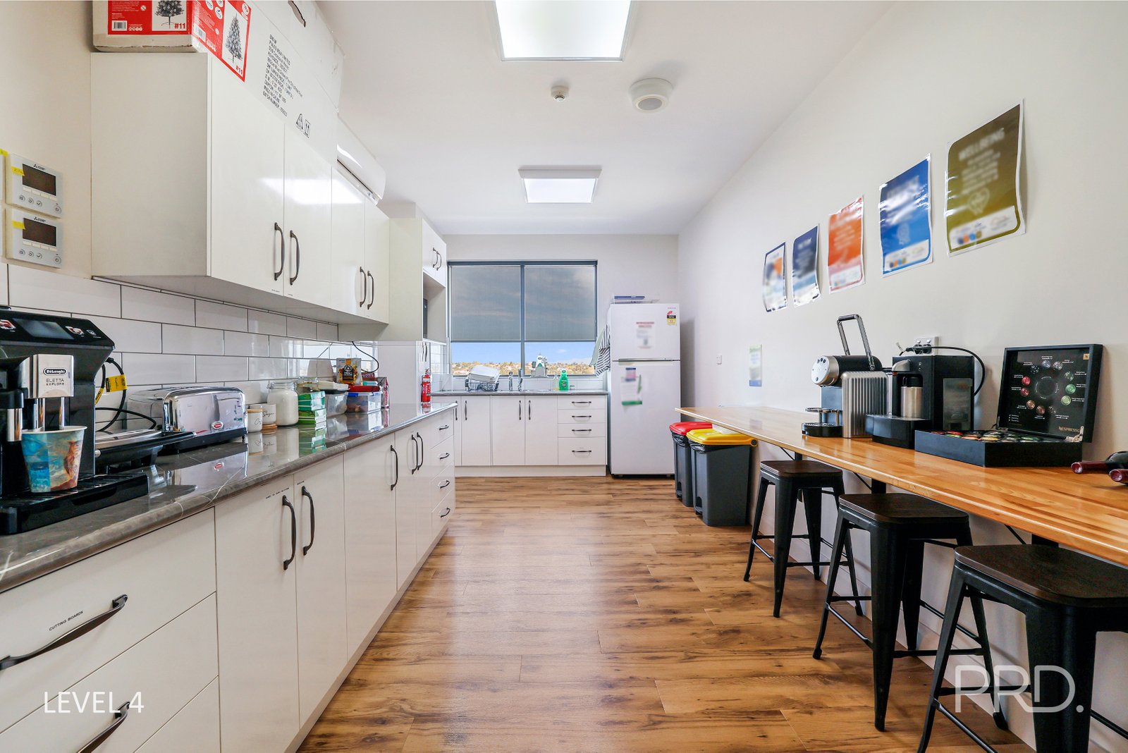 179 Marius Street TAMWORTH 32