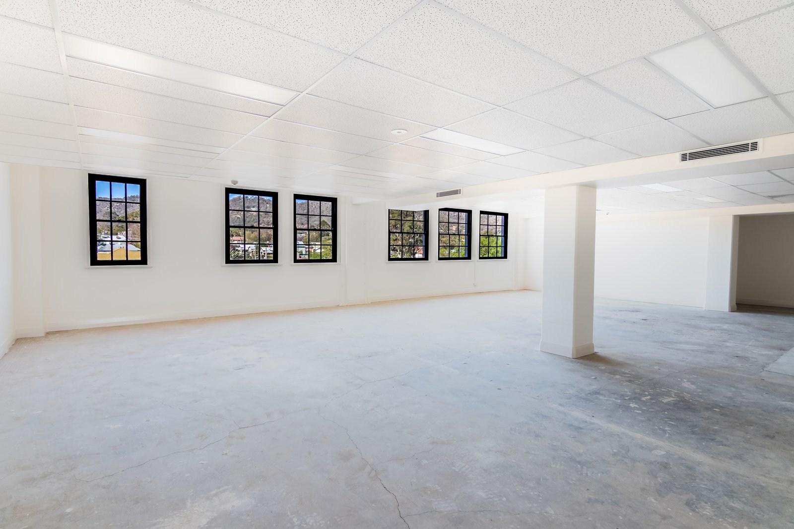 179 Marius Street TAMWORTH 5