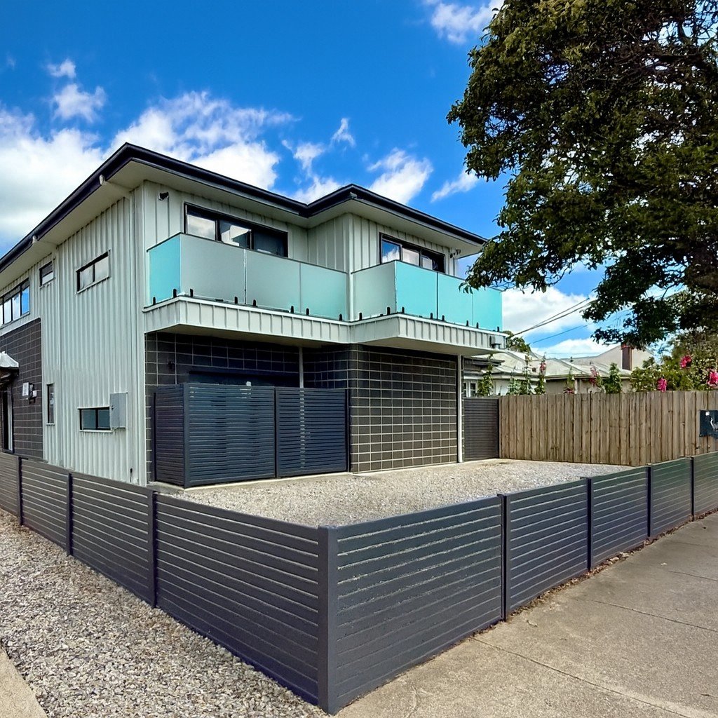 Photos: 179 Shannon Avenue