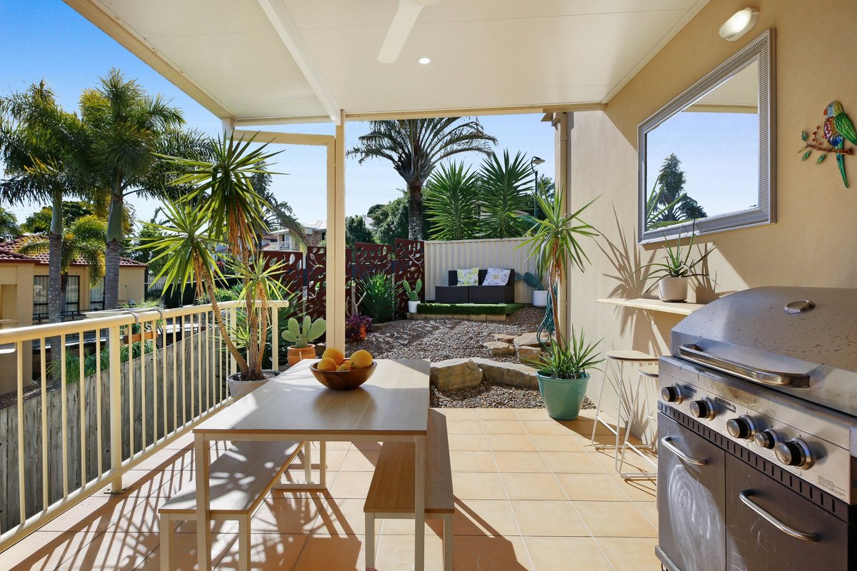 1/79 Sky Royal Terrace Burleigh Heads 11
