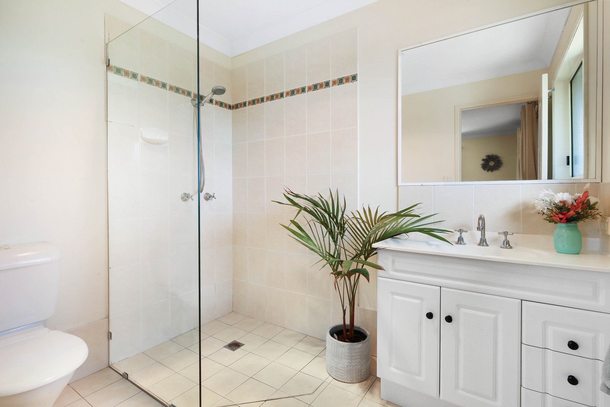 1/79 Sky Royal Terrace Burleigh Heads 17