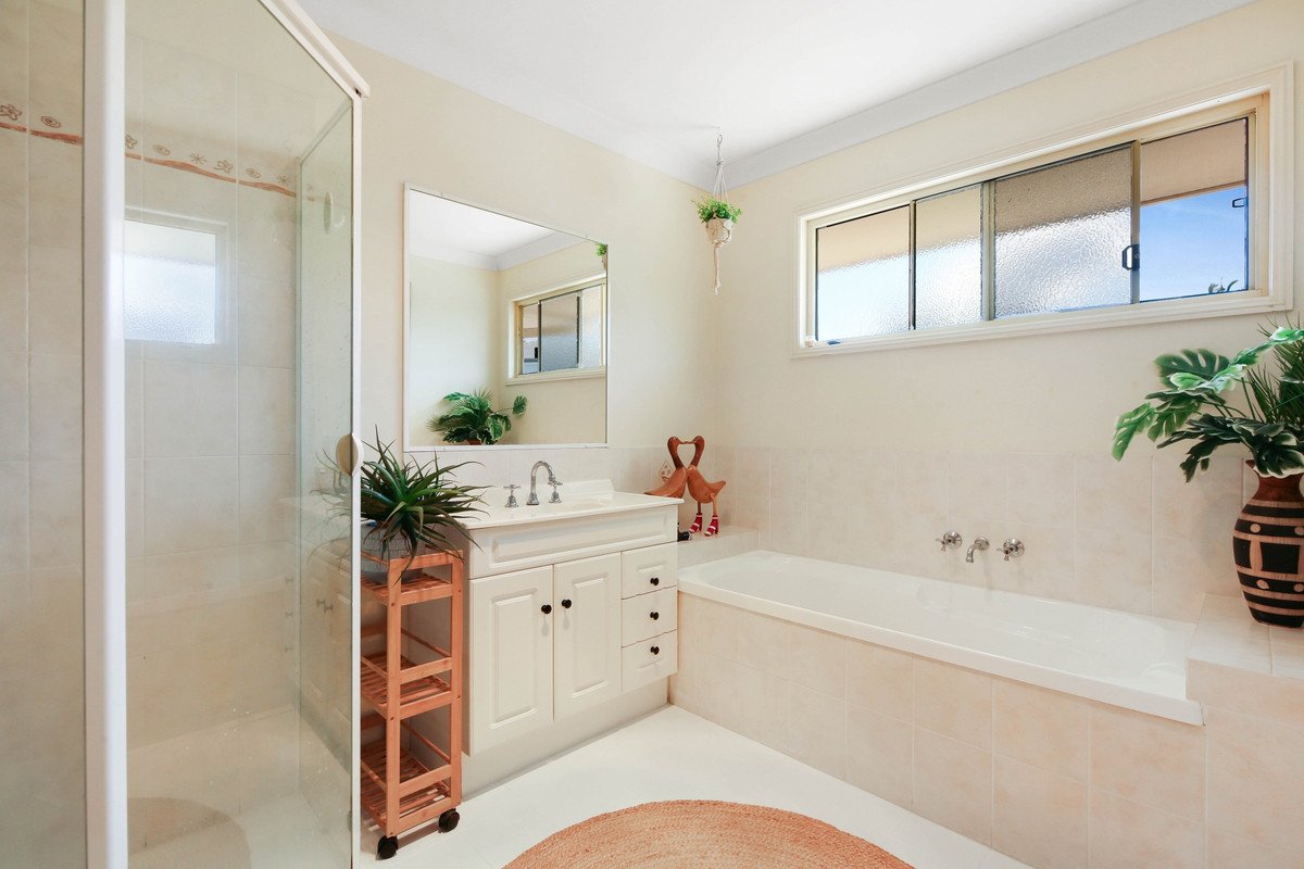 1/79 Sky Royal Terrace Burleigh Heads 22