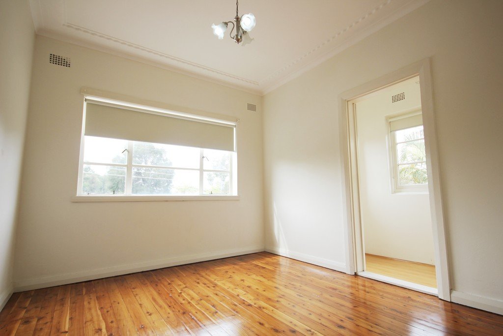 1/79 Trafalgar Street STANMORE 4