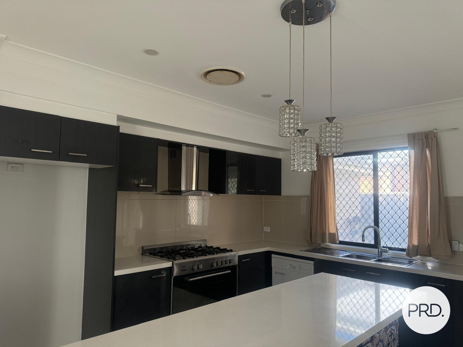 17A Benham Road MINTO 3