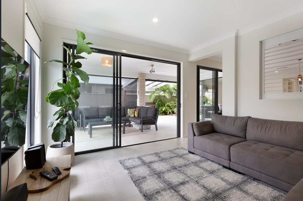 1/7a Canara Street Benowa 7