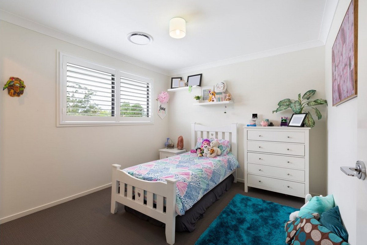 1/7a Canara Street Benowa 14