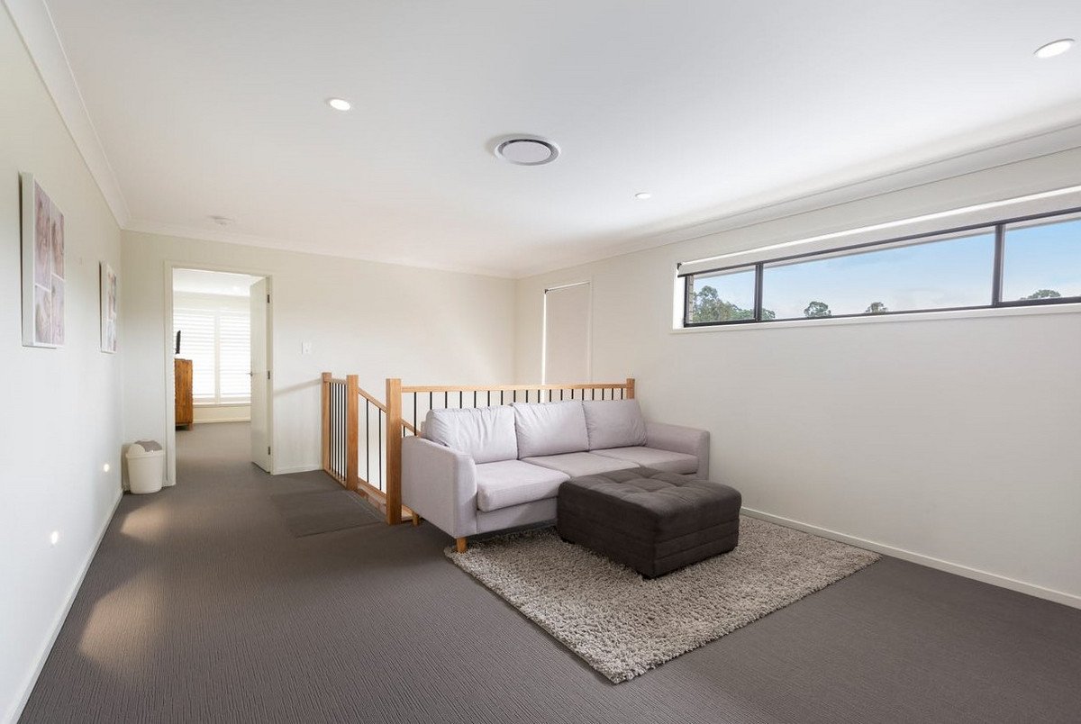 1/7a Canara Street Benowa 17