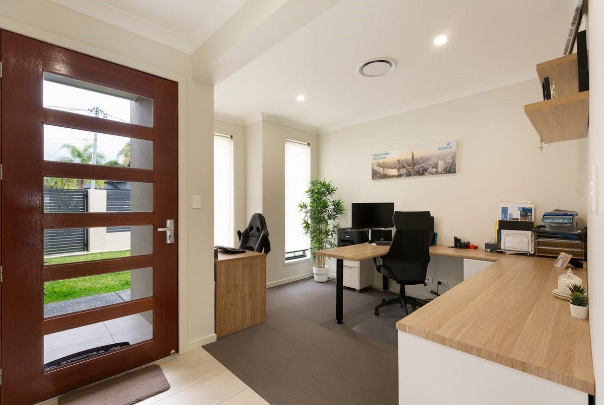 1/7a Canara Street Benowa 18