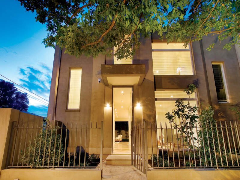 17A Clendon Road