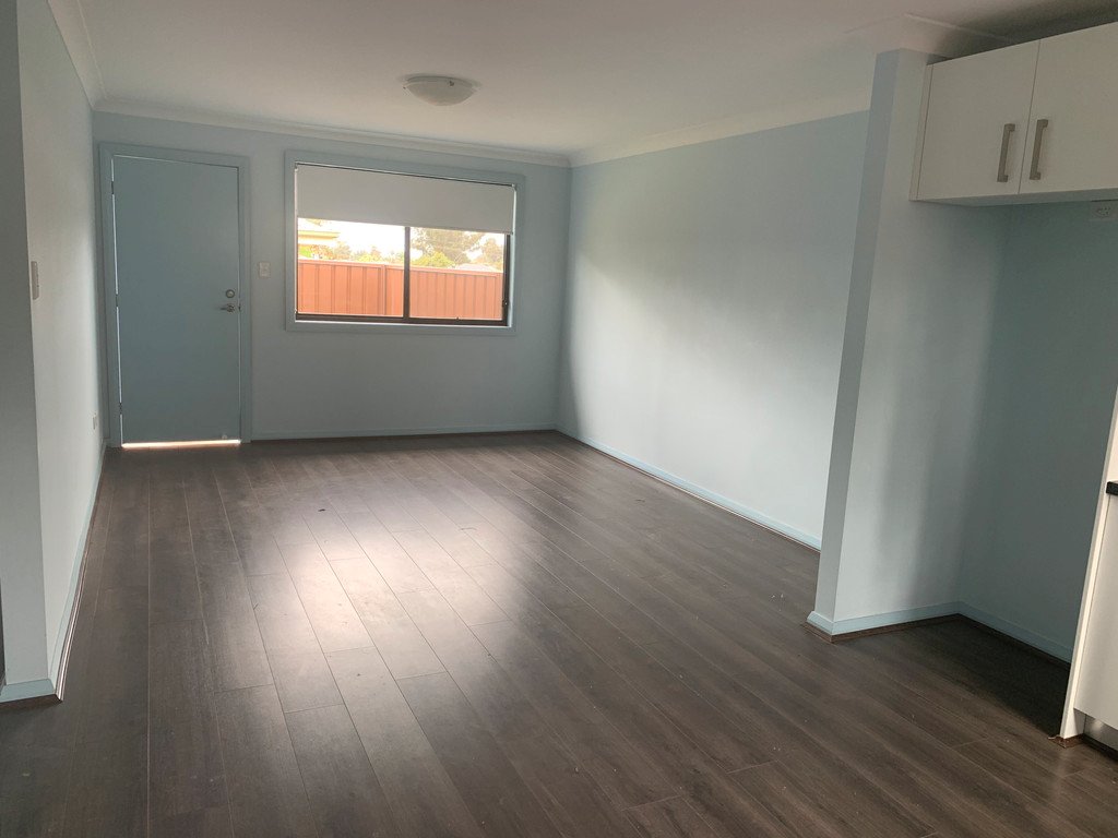 17A Coreen Avenue PENRITH 2