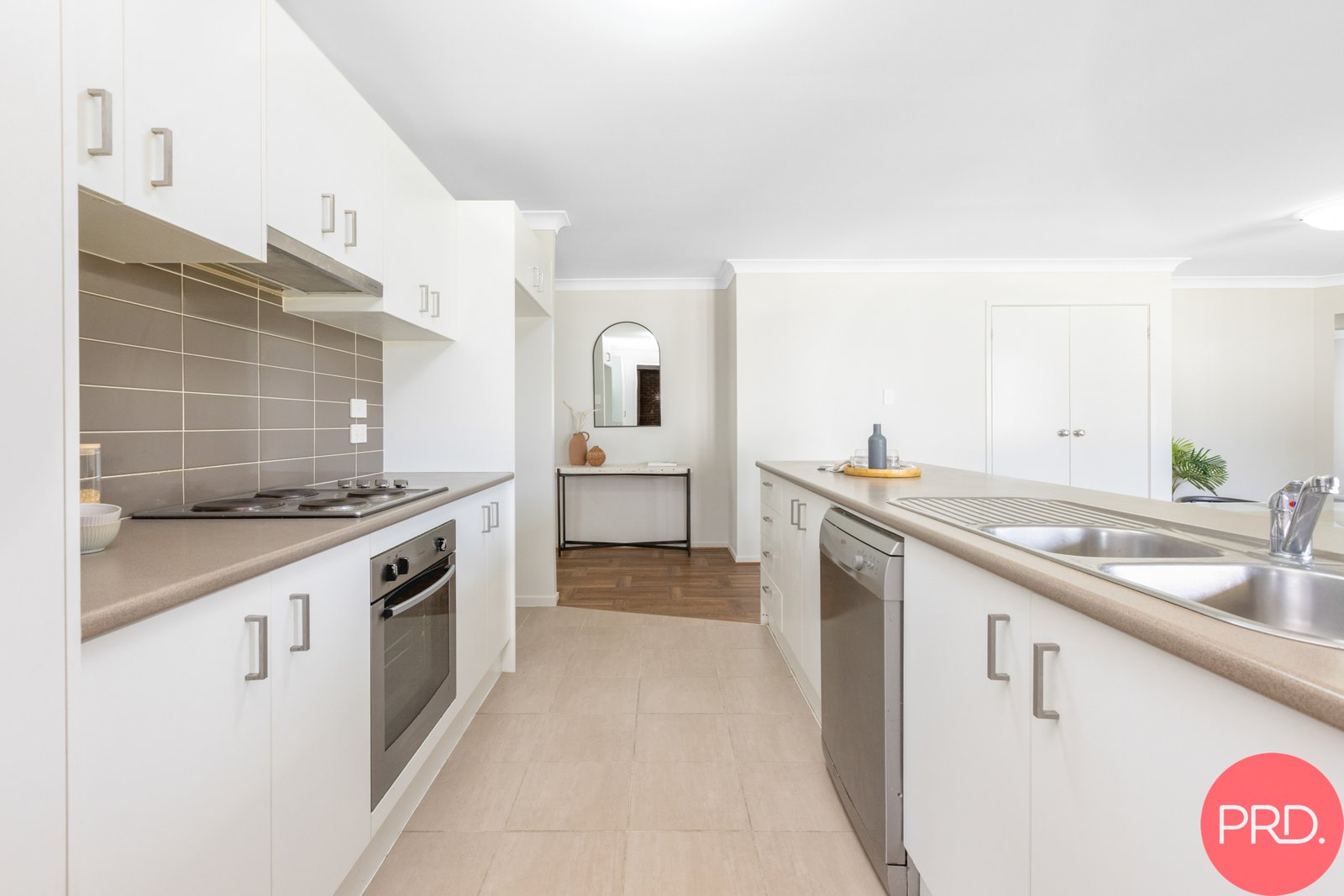 17a Evans Street GRETA 9