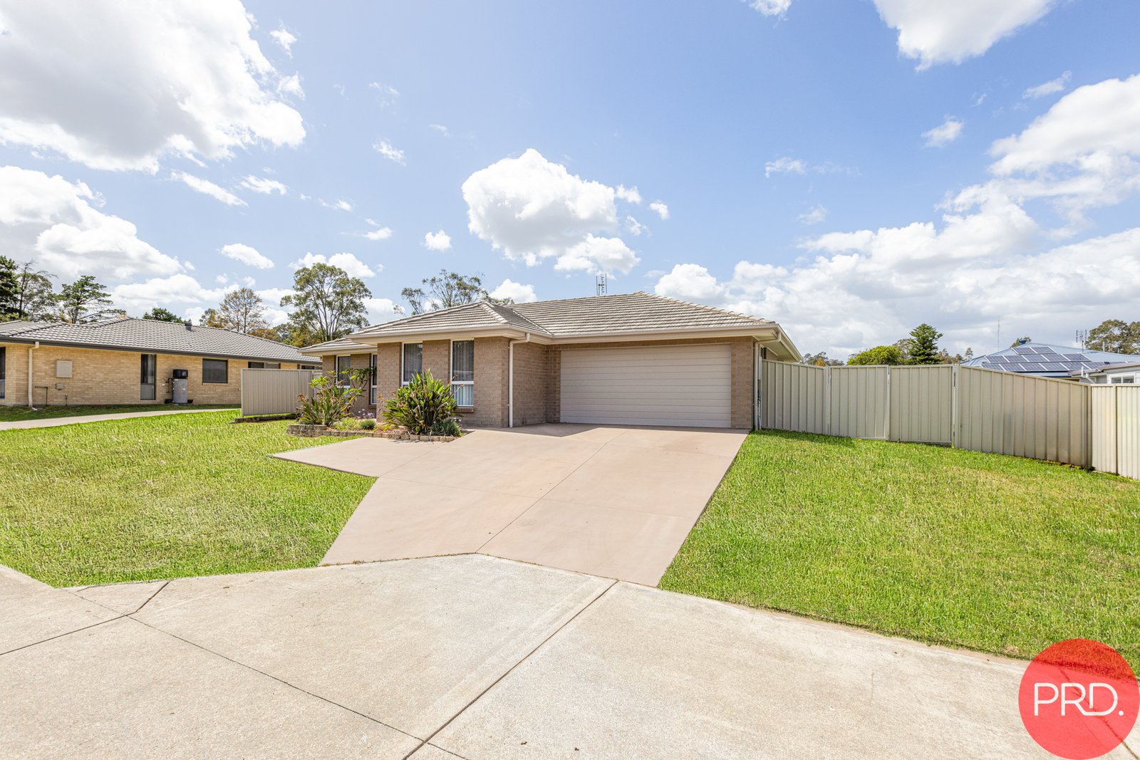 17a Evans Street GRETA 27