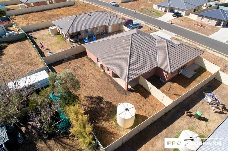 17a Goodwin Street TAMWORTH 9