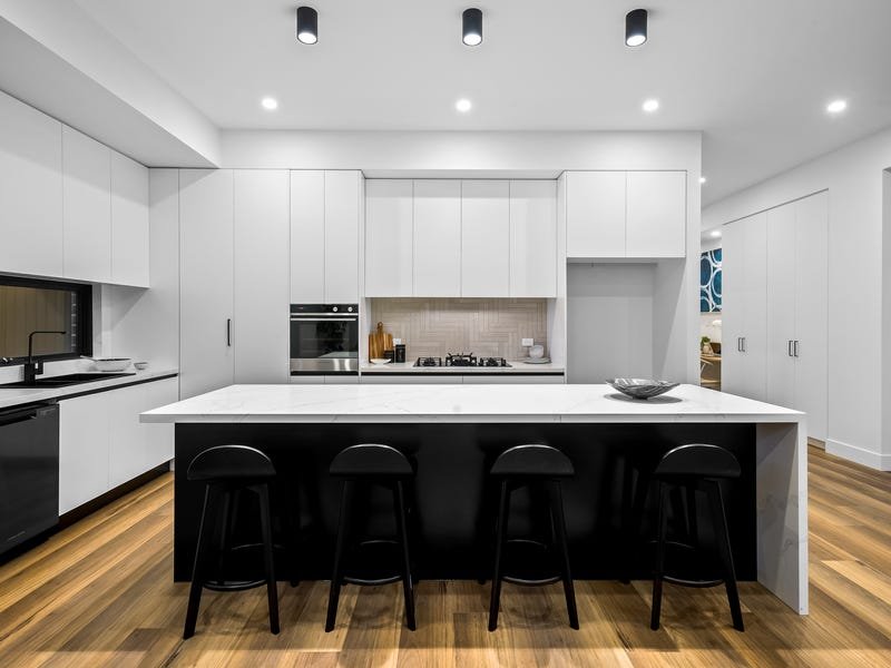 Real Estate and Property in 17A Inglewood Close, Doncaster East, VIC