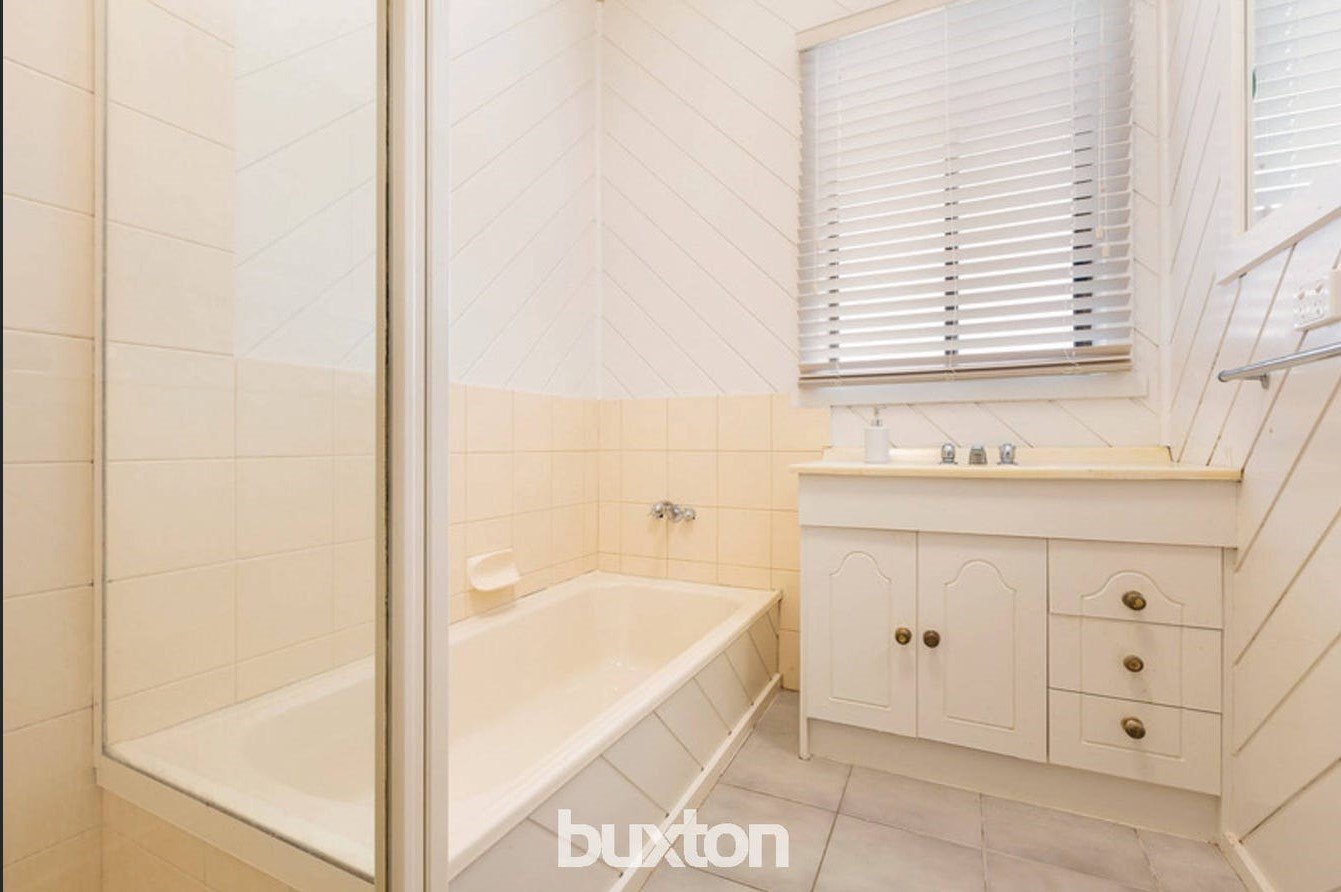 Gallery: 17a Kent Street
