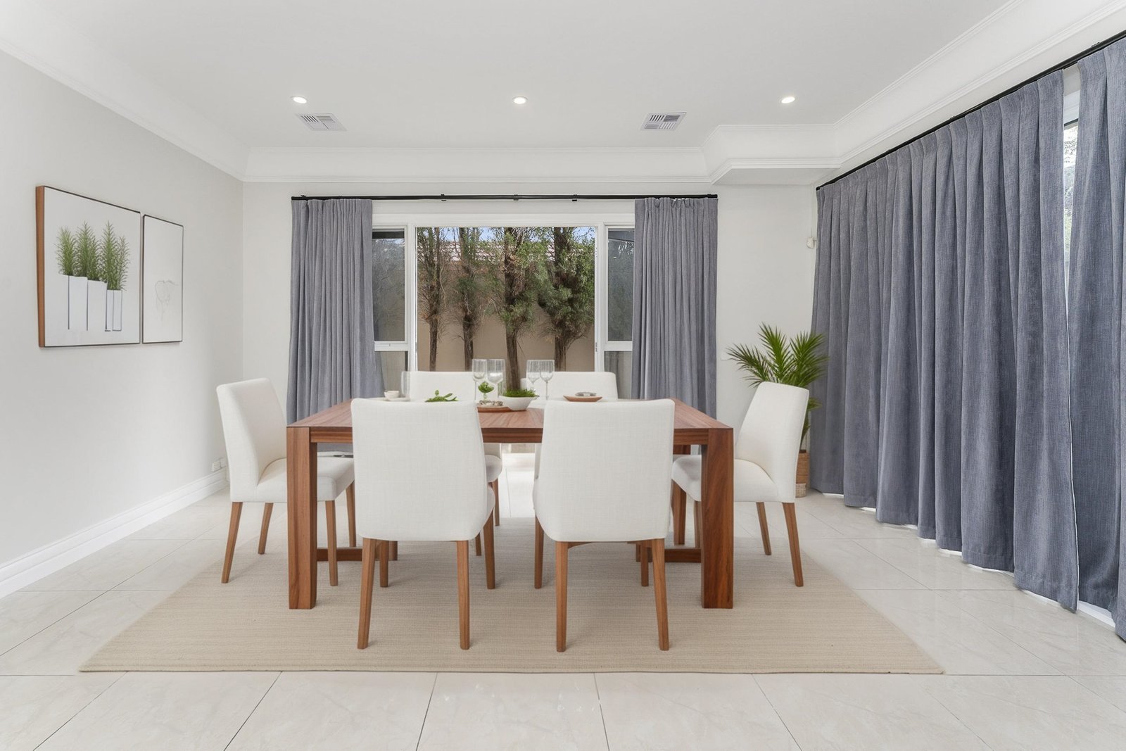 Gallery: 17A New Street