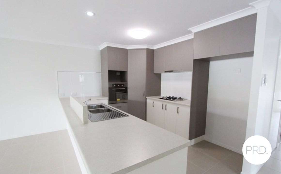 17A Ouston Place SOUTH GLADSTONE 2