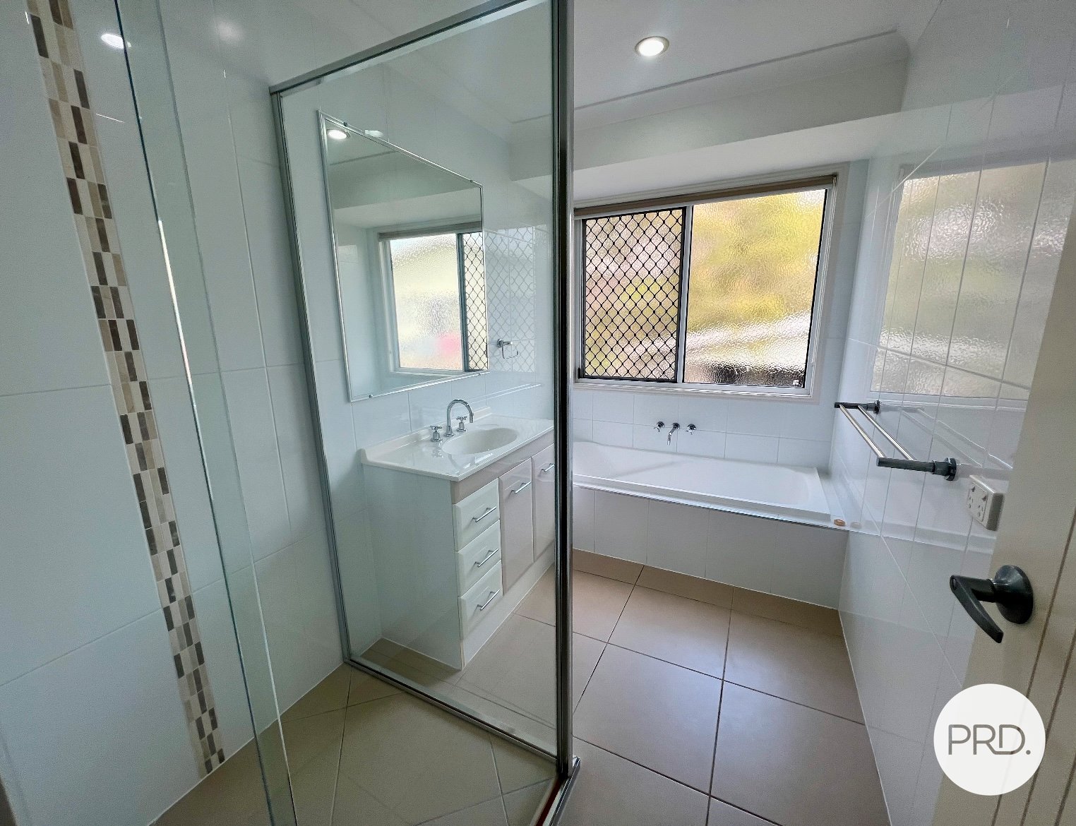 17A Ouston Place SOUTH GLADSTONE 4