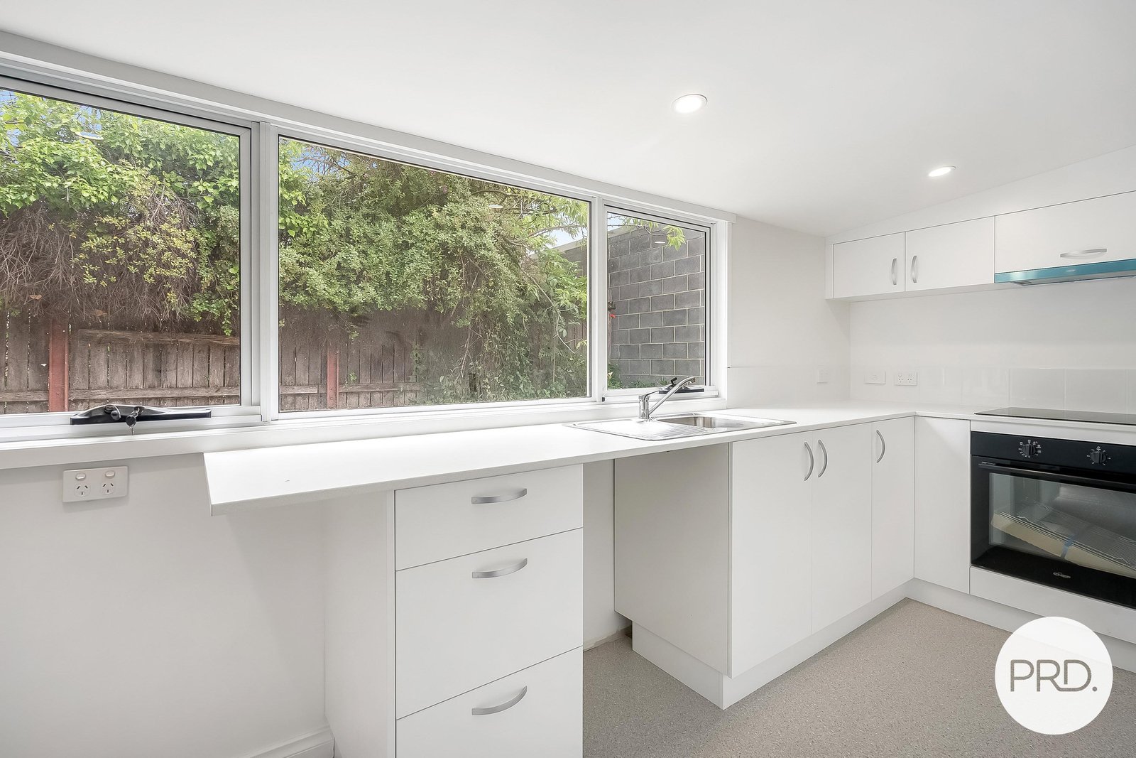 17A Pitt Street NORTH HOBART 2