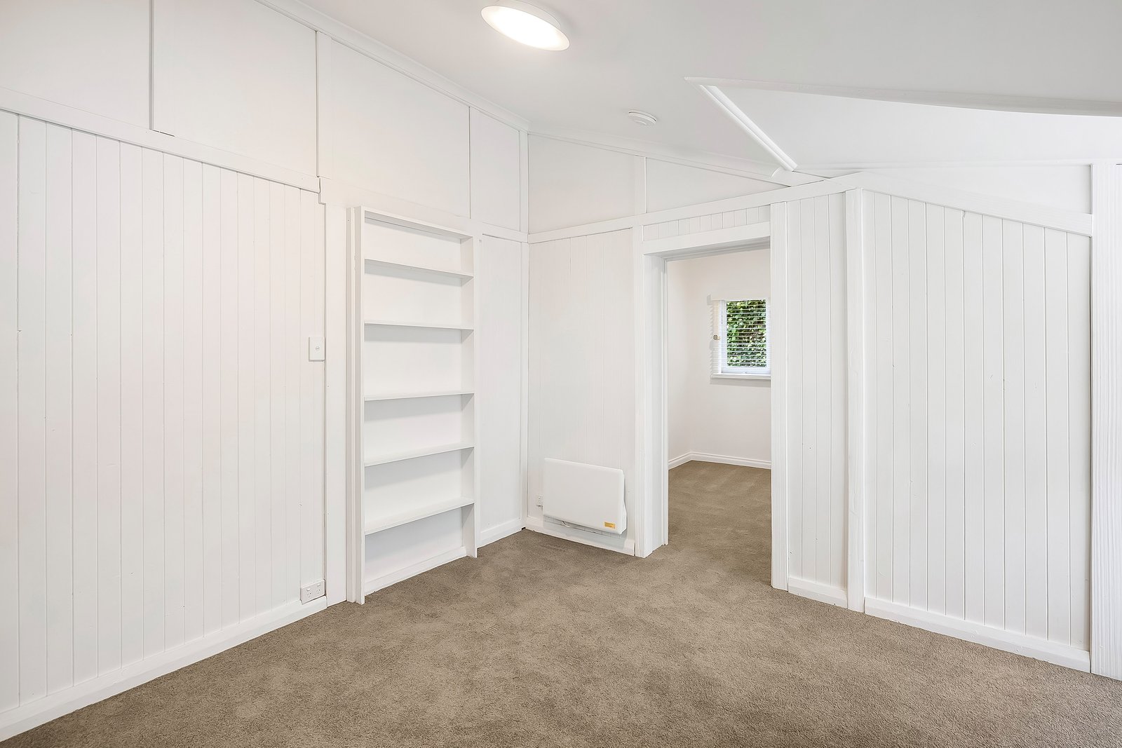 17A Pitt Street NORTH HOBART 5