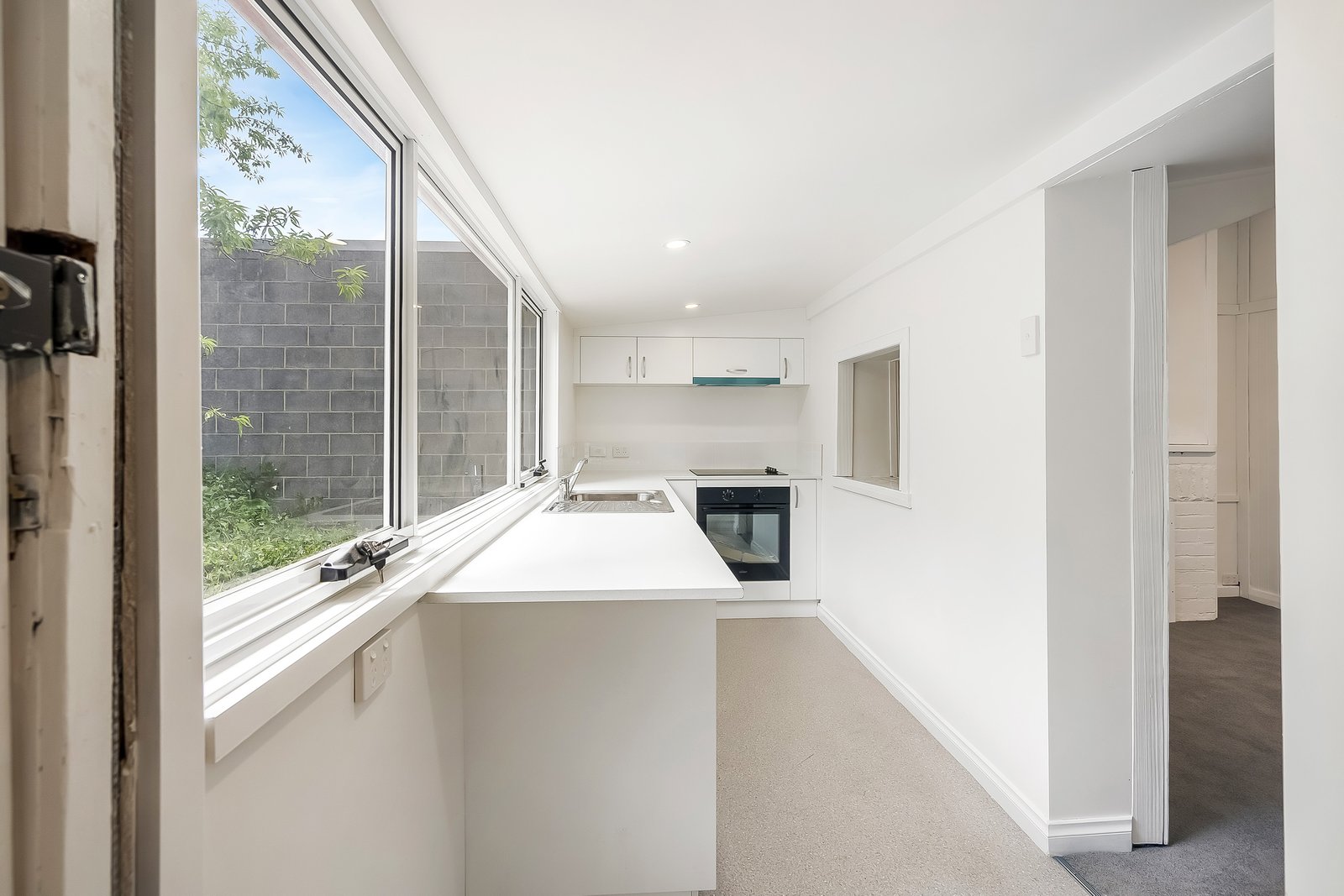 17A Pitt Street NORTH HOBART 9