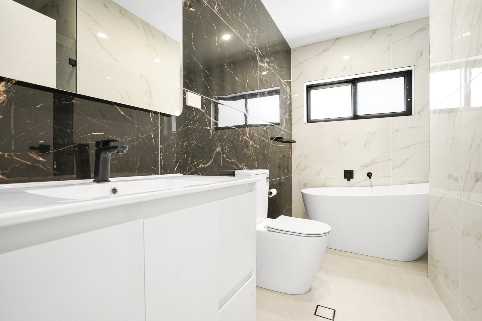 17A Price Street South Penrith 4