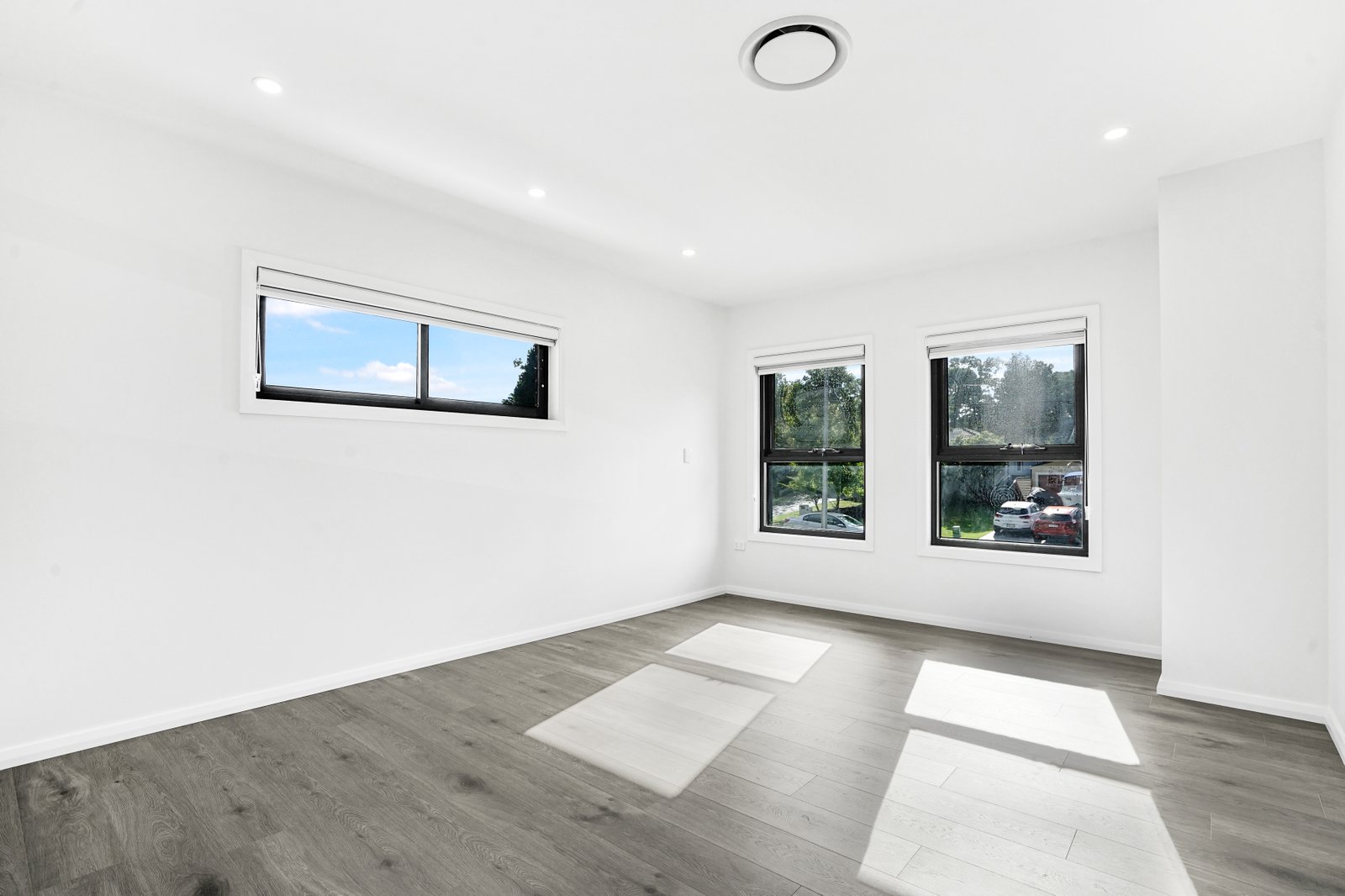 17A Price Street South Penrith 3