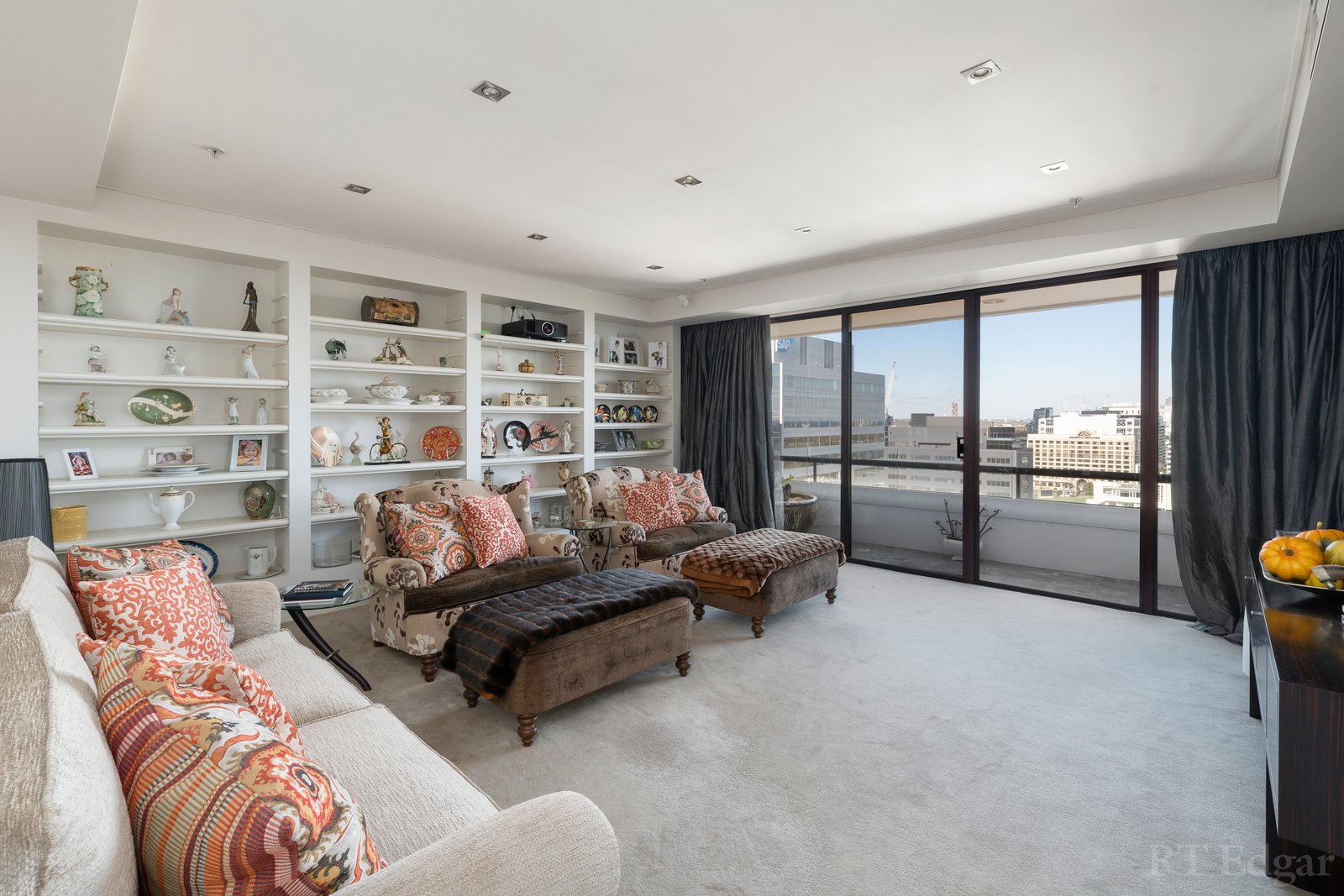 Real Estate and Property in 17A/29 Queens Road, Melbourne, VIC