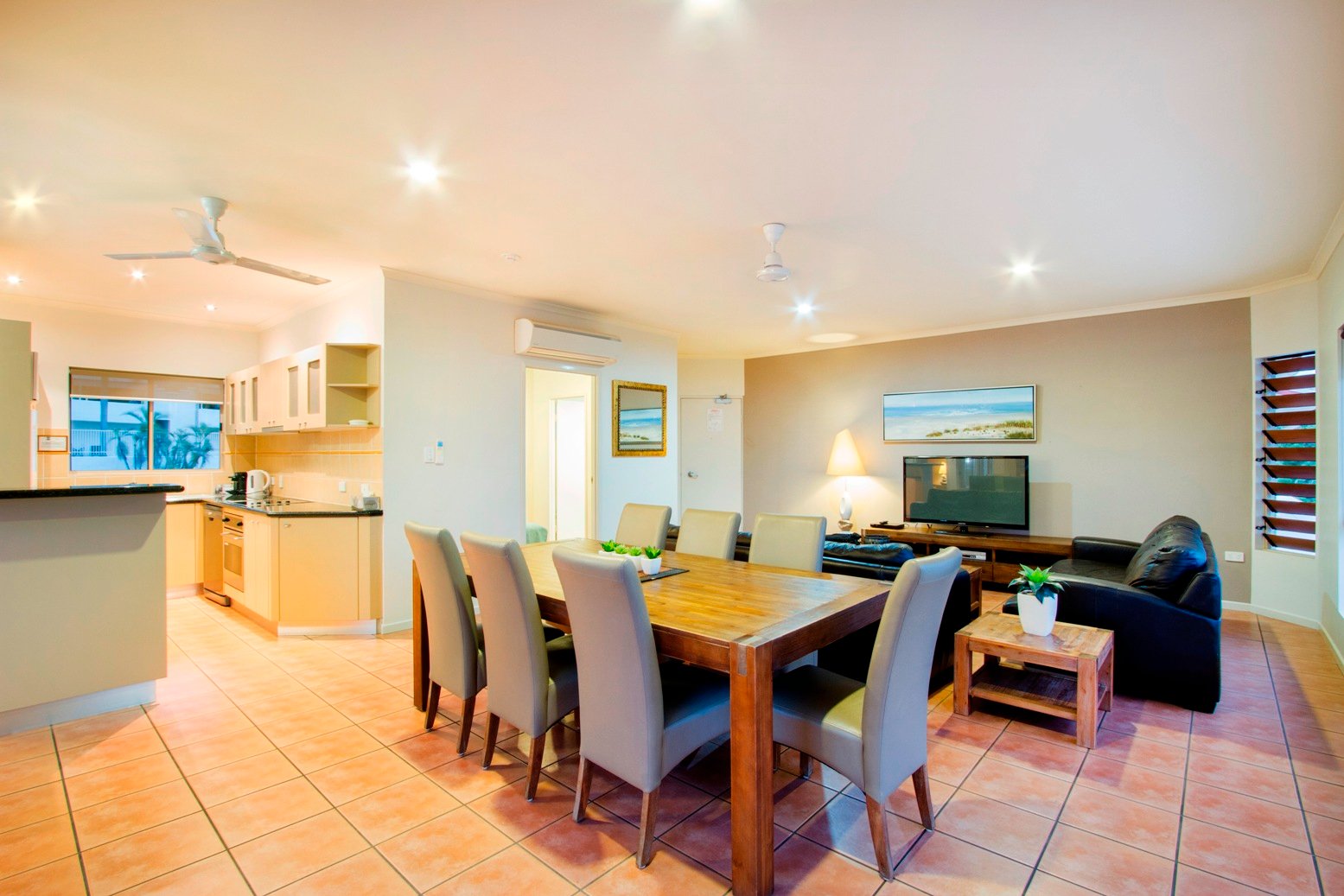 17A&B/14 Hermitage Drive AIRLIE BEACH 2