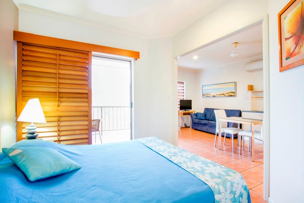 17A&B/14 Hermitage Drive AIRLIE BEACH 16