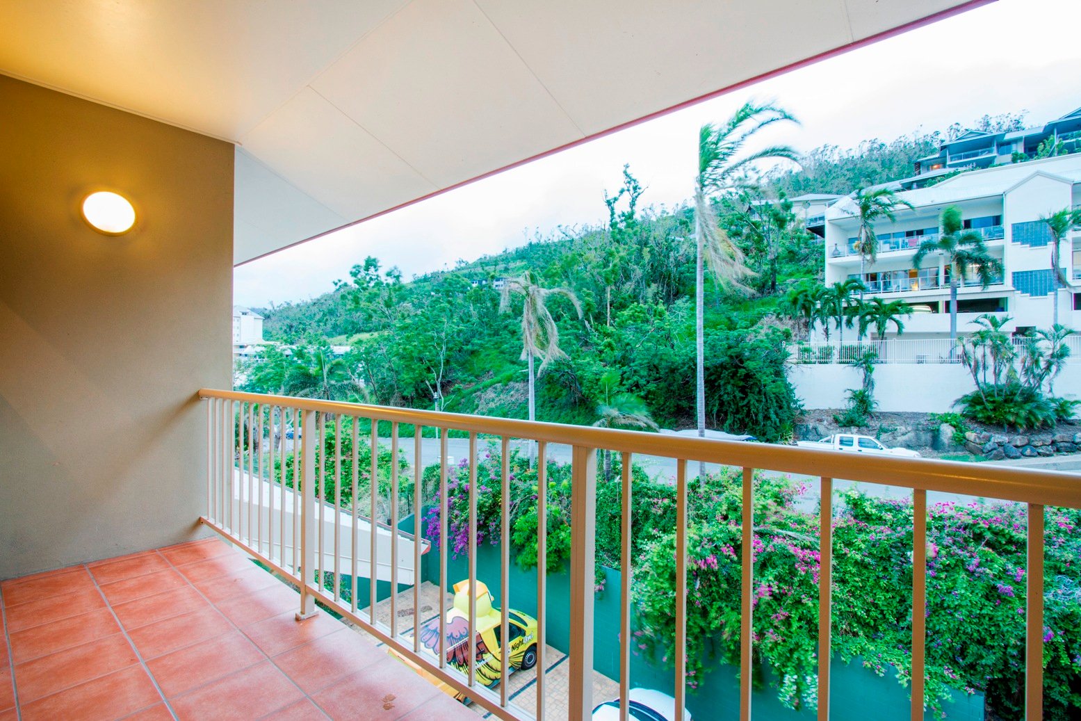 17A&B/14 Hermitage Drive AIRLIE BEACH 19